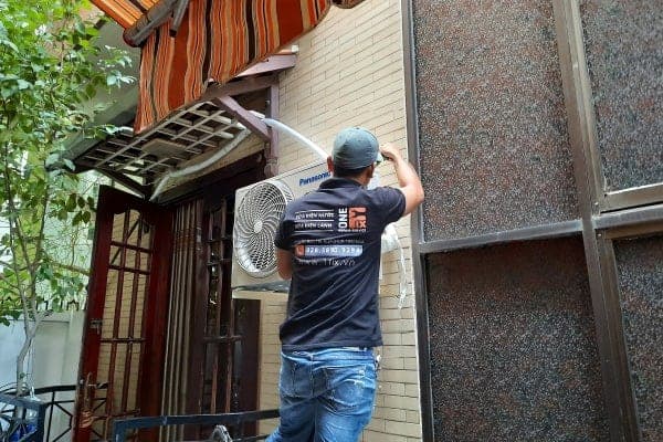 Đội ngũ thợ sửa máy lạnh chuyên nghiệp 1Fix