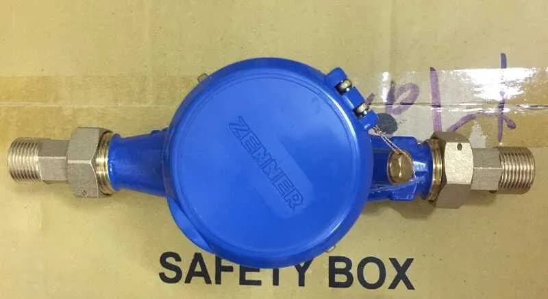 Đồng hồ nước Zenner DN20 đường kính phi 27 kết nối ren