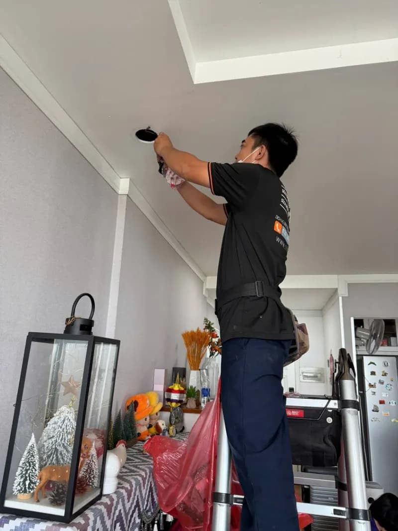 Kết quả Thay mới đèn âm trần LED Rạng Đông tại Nhà Bè tại Nhà Bè — thợ Trần Quốc Đông
