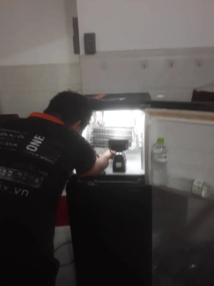 Trước khi sửa: Tủ lạnh ít lạnh tại Phường 5, Quận 5