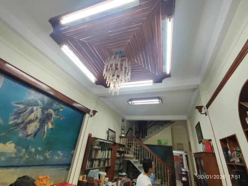 Sau khi hoàn thành sửa đèn trần tại Quận 1 — thợ Nguyễn Hoàng Khánh
