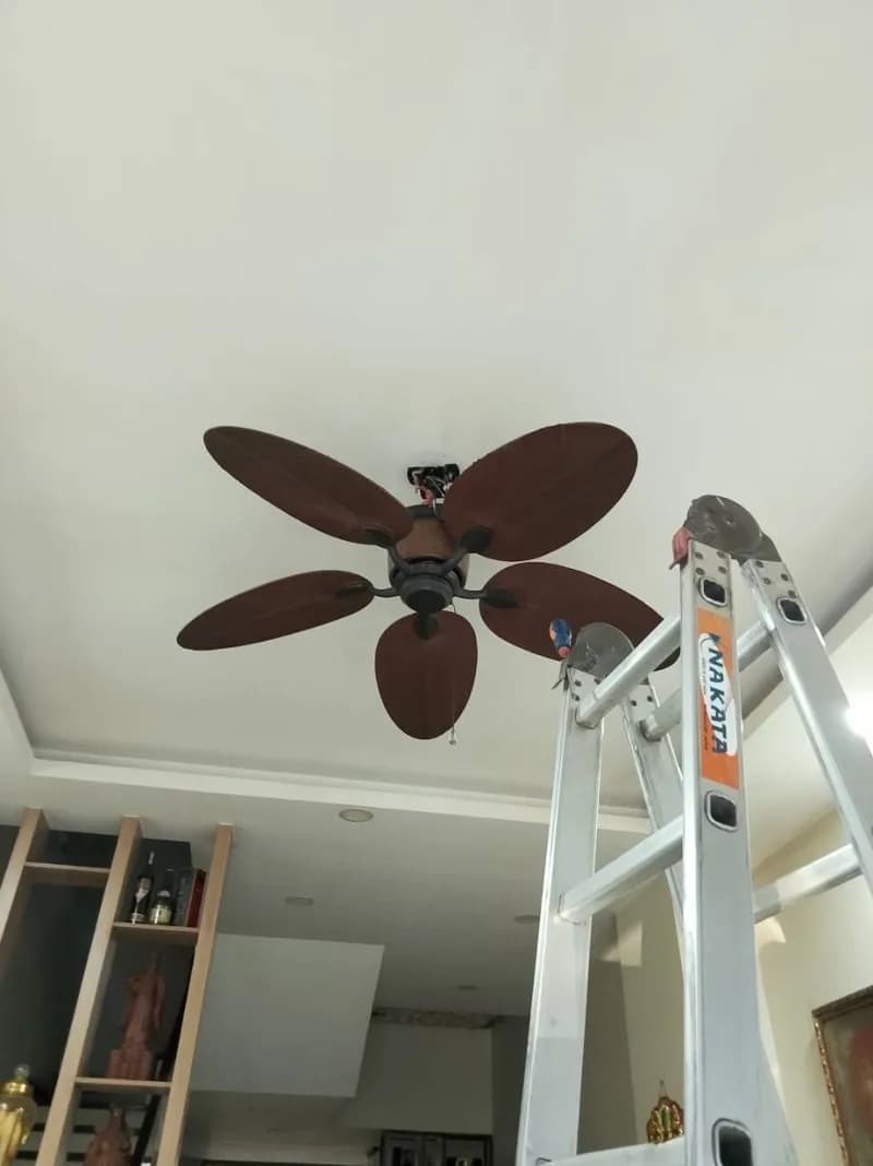 Sau khi hoàn thành sửa quạt trần NAKATA tại phường Tây Thạnh, Tân Phú — thợ Trương Công Việt Trân