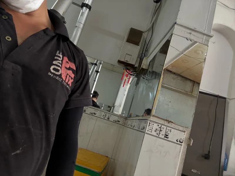 Trước sửa máy lạnh âm trần tại Phường 11, Bình Thạnh — thợ VŨ HỒ