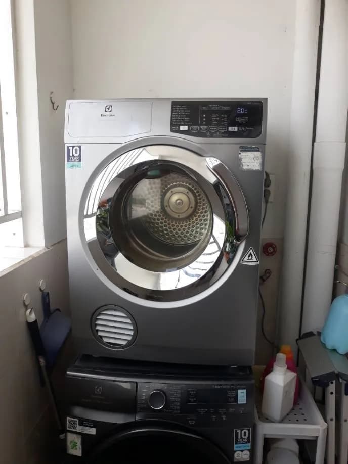 Sau khi hoàn thành sửa Máy giặt và máy sấy quần áo Electrolux tại Quận 4 — thợ CHÍ TÂM (5 sao)