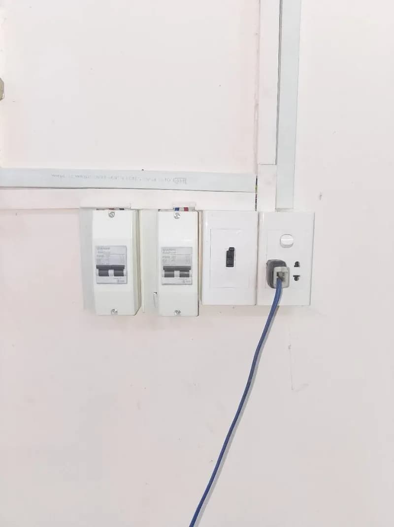 Sau khi hoàn thành sửa Hệ thống điện dân dụng Quado tại Bình Tân — thợ Trương Công Việt Trân