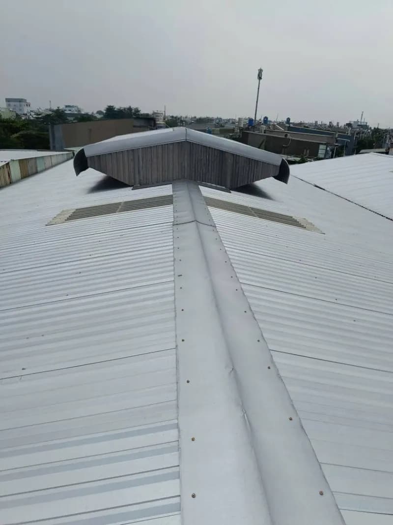 Trước khi sửa: Chống dột