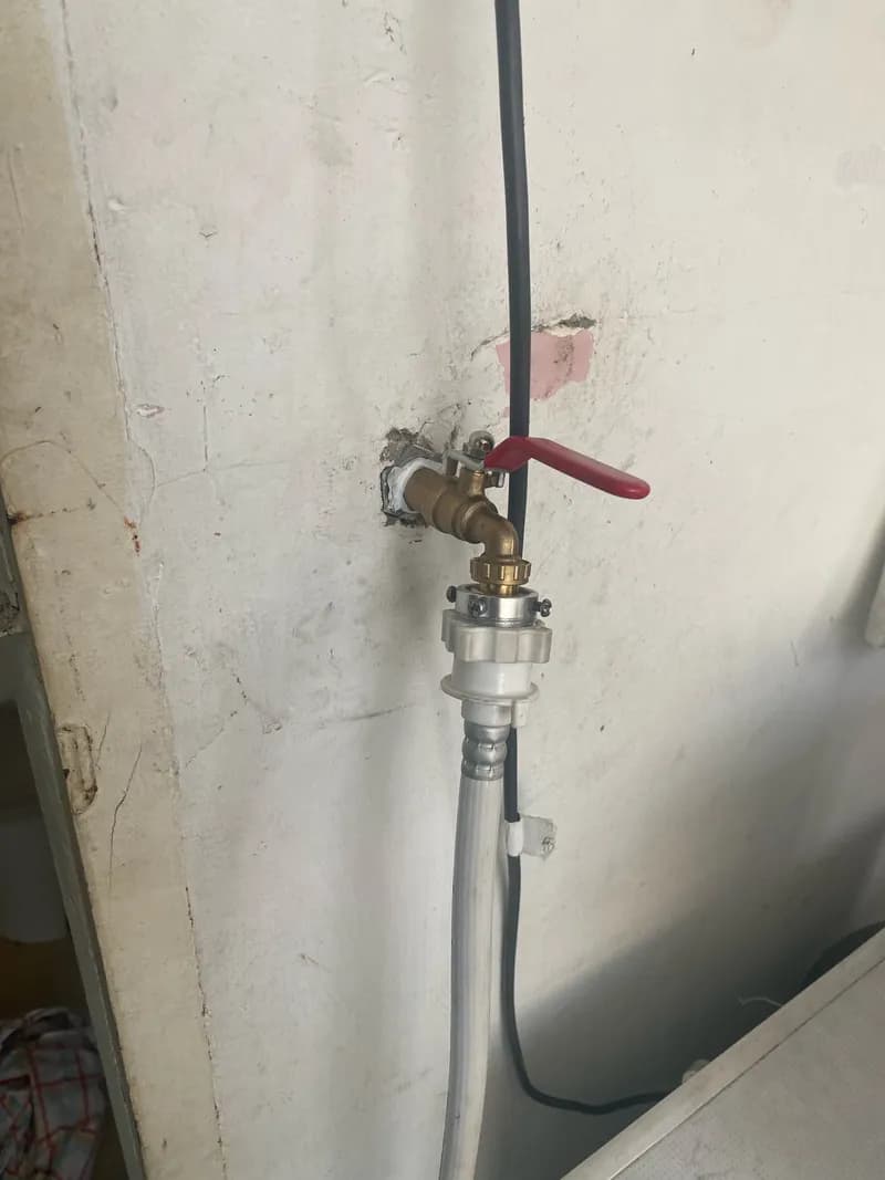 Trước sửa vòi nước tại phường 16, Gò Vấp — thợ DUY HỒ