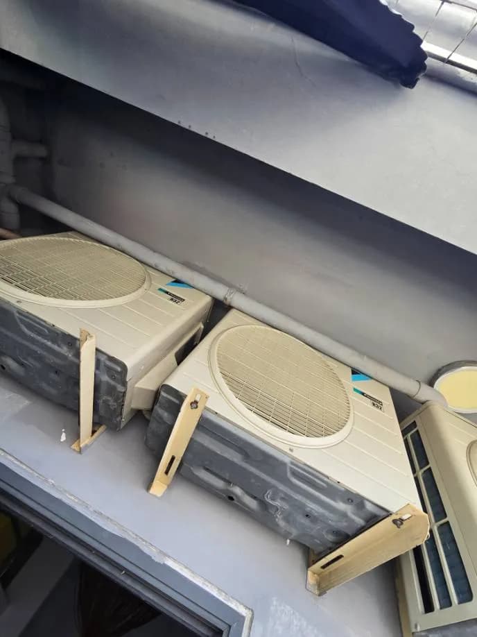 Trước khi sửa: Thay thế board mạch dàn nóng máy lạnh Daikin tại Thủ Đức tại Thủ Đức