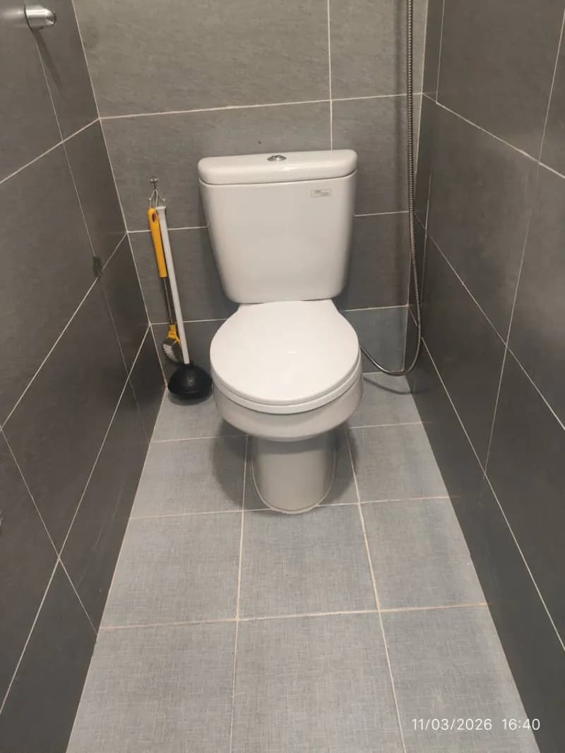 Kết quả Thay ron cao su bồn cầu bị rò rỉ nước tại Quận 1 tại Quận 1 — thợ Nguyễn Hoàng Khánh