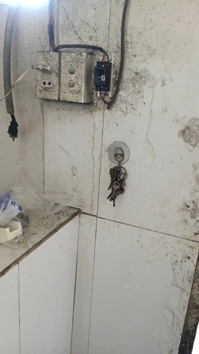 Trước khi sửa: Thay thế CB điện 20A tại Phường 5, Tân Bình uy tín tại Phường 5, Tân Bình