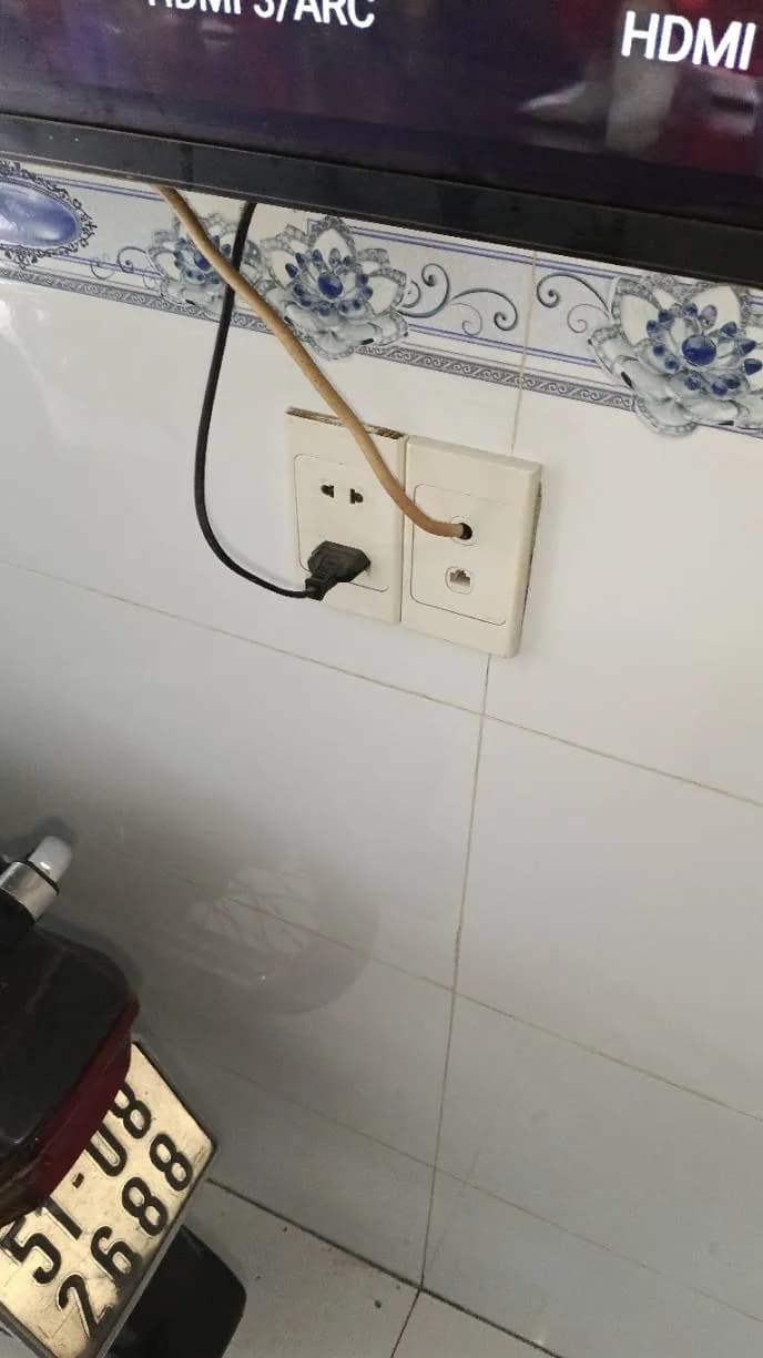 Kết quả Thay ổ cắm điện bị cháy, đấu nối lại dây điện tại nhà Quận 12 tại Quận 12 — thợ Nguyễn Văn Trọng