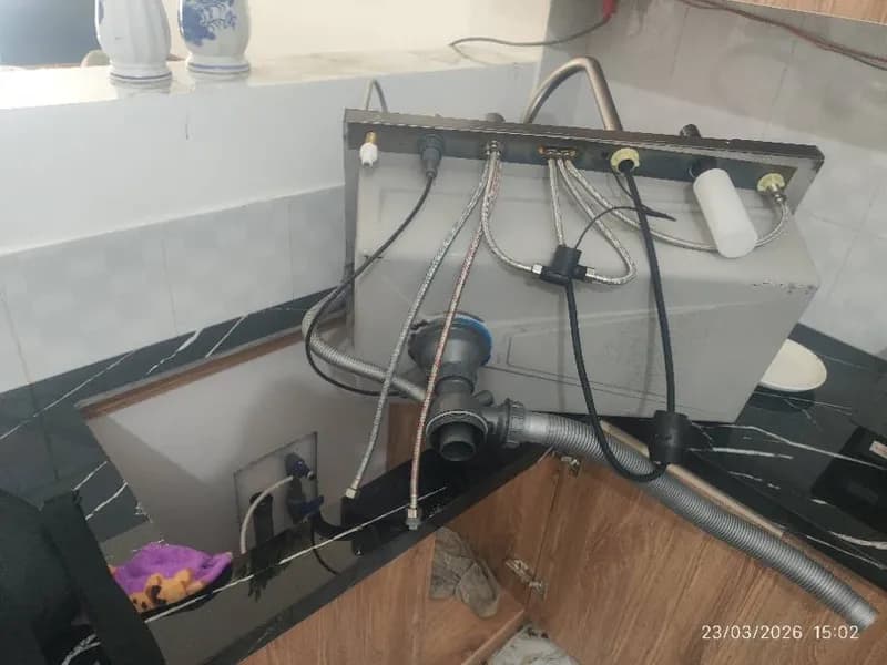 Trước sửa chậu rửa bát tại Bình Tân — thợ Nguyễn Hoàng Khánh