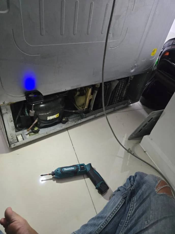 Trước khi sửa: Thay block và nạp gas tủ lạnh Samsung tại Thủ Đức tại Thủ Đức