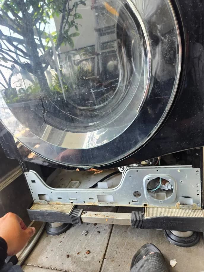 Trước sửa máy giặt tại TPHCM — thợ LỘC LÊ