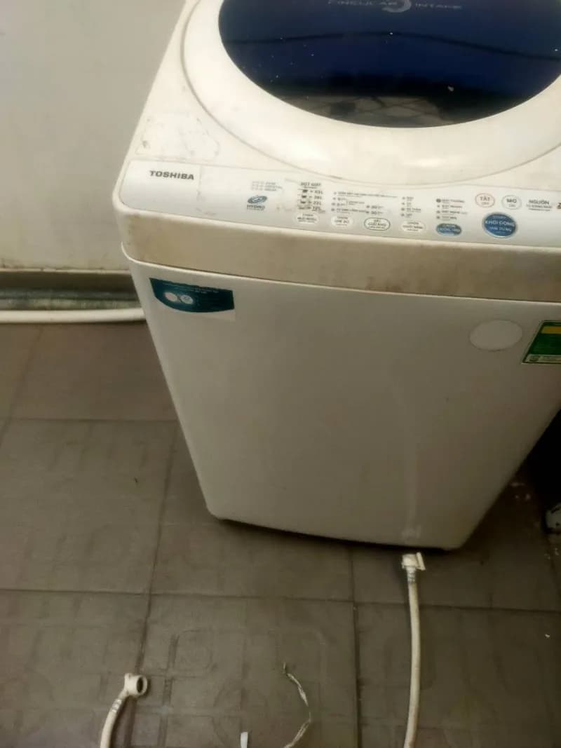 Trước sửa máy giặt Toshiba tại TPHCM — thợ TUẤN LÊ