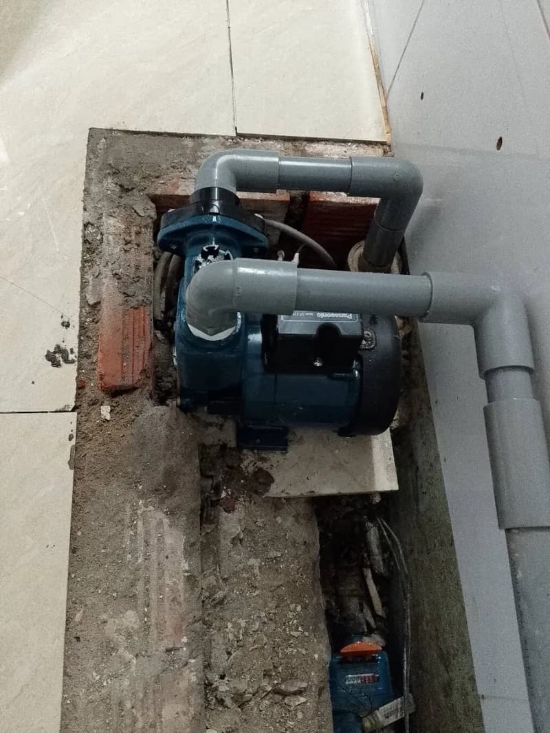 Sau khi hoàn thành sửa máy bơm nước Panasonic tại TPHCM — thợ ĐỖ NHIỀU