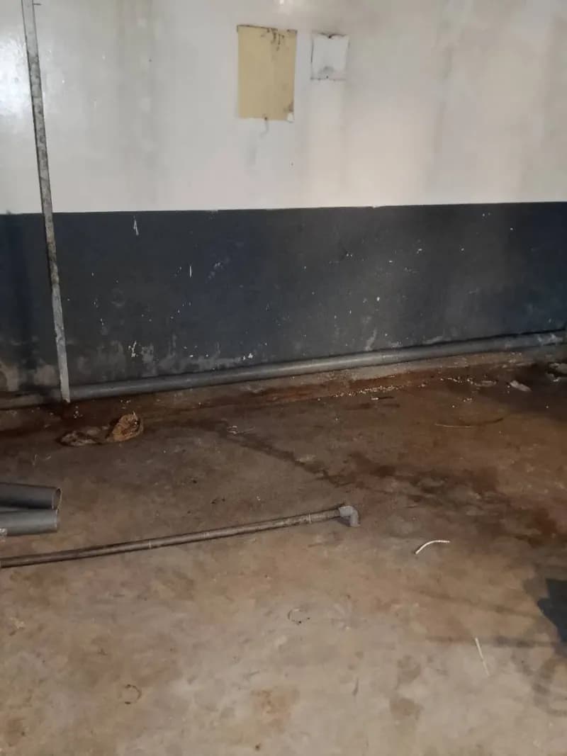 Sau khi hoàn thành sửa đường ống nước tại TPHCM — thợ ĐỖ NHIỀU