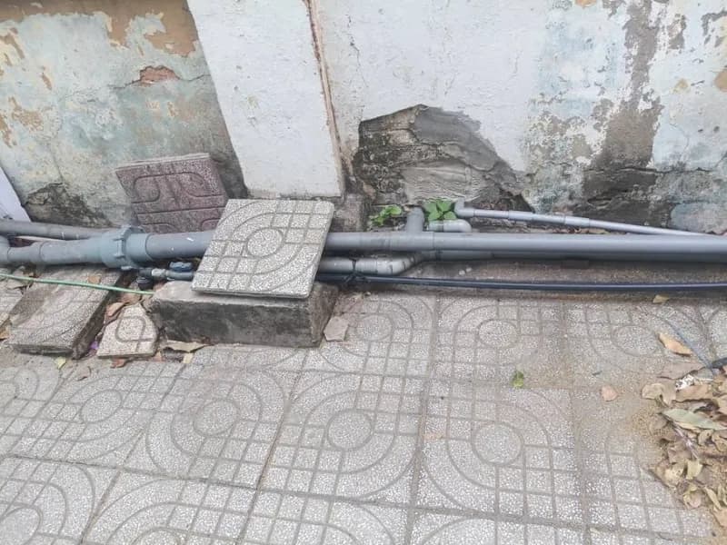 Trước sửa hệ thống đường ống nước tại TPHCM — thợ TÙNG TRẦN