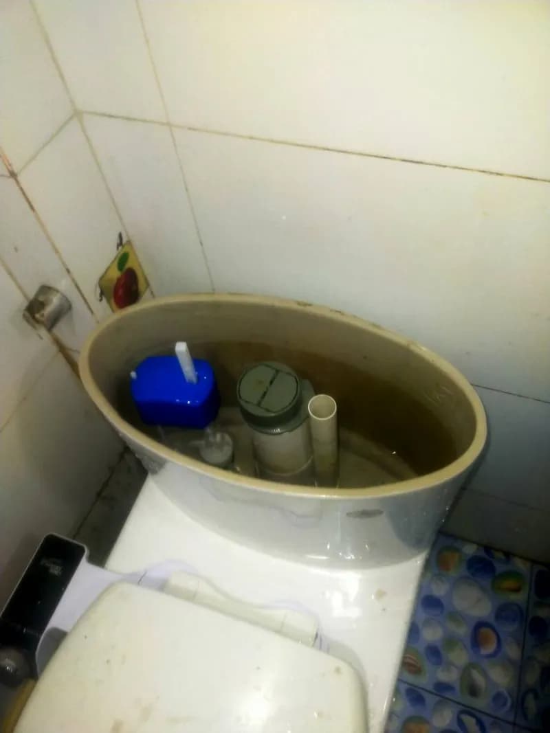 Thay phao cấp nước bồn cầu bị rò rỉ tại TPHCM tại TPHCM