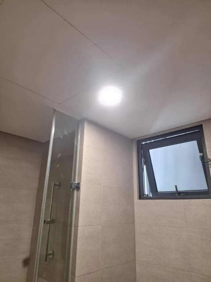 Kết quả Lắp đặt đèn LED âm trần phòng tắm tại TPHCM chuyên nghiệp tại TPHCM — thợ Trần Quốc Đông