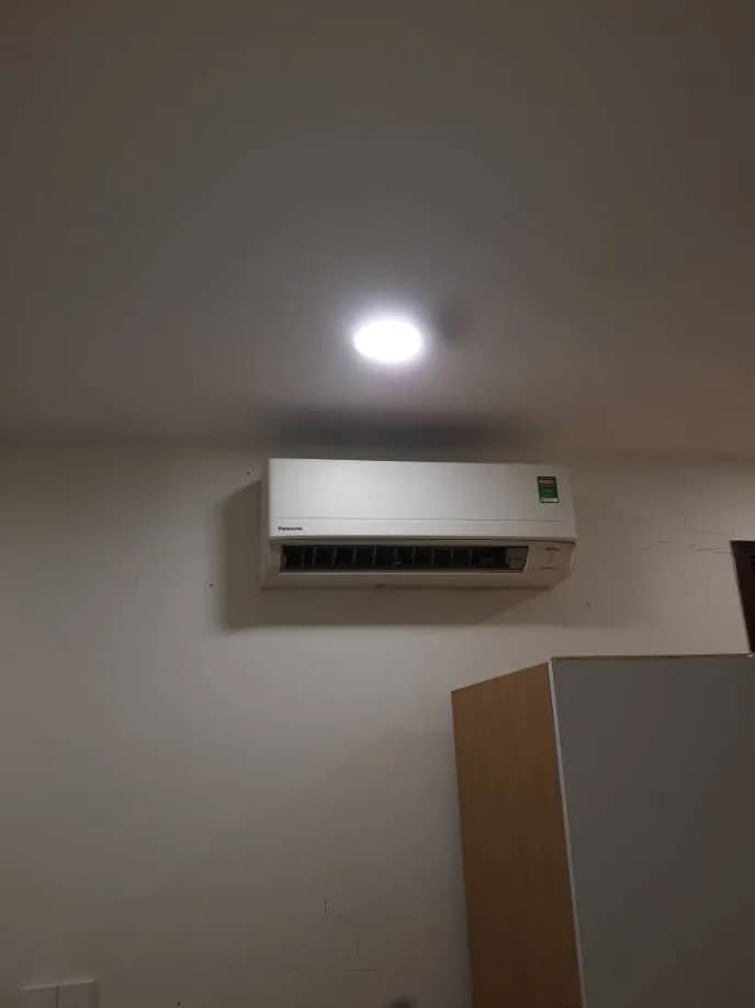 Vệ sinh máy lạnh Panasonic Inverter và nạp gas tại TPHCM tại TPHCM