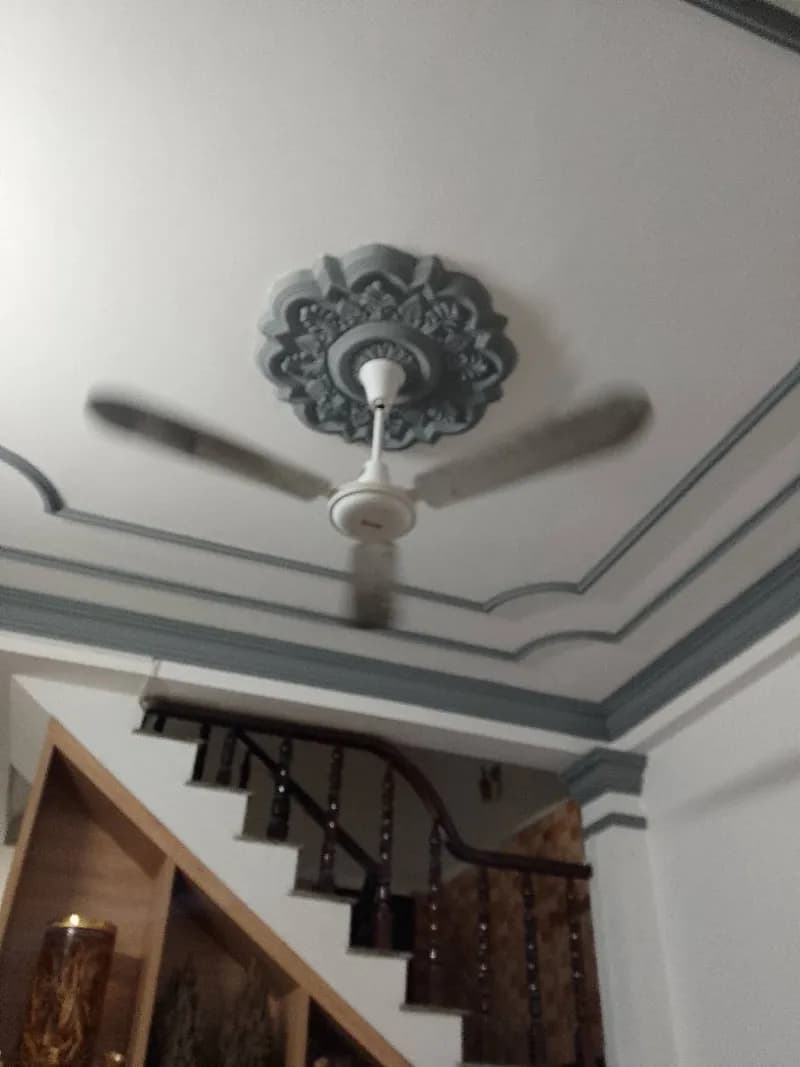 Trước sửa quạt trần tại Quận 8 — thợ Nguyễn Hoàng Khánh