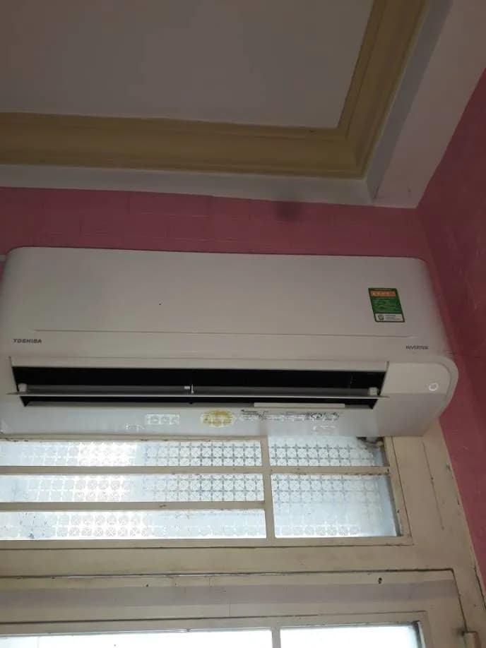 Vệ sinh máy lạnh Toshiba Inverter tại Bình Thạnh giá rẻ tại Bình Thạnh