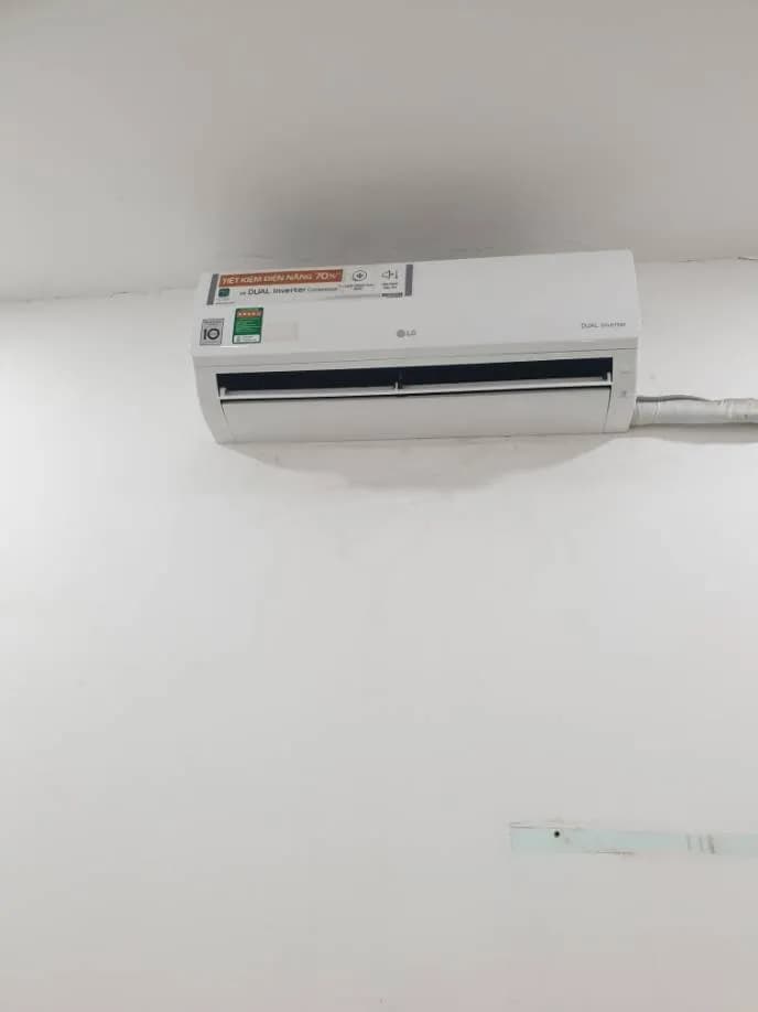Vệ sinh máy lạnh LG treo tường chuyên nghiệp tại TPHCM tại TPHCM