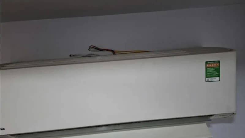 Sau khi hoàn thành sửa máy lạnh treo tường Panasonic tại Tân Bình — thợ Lê Hữu Lộc