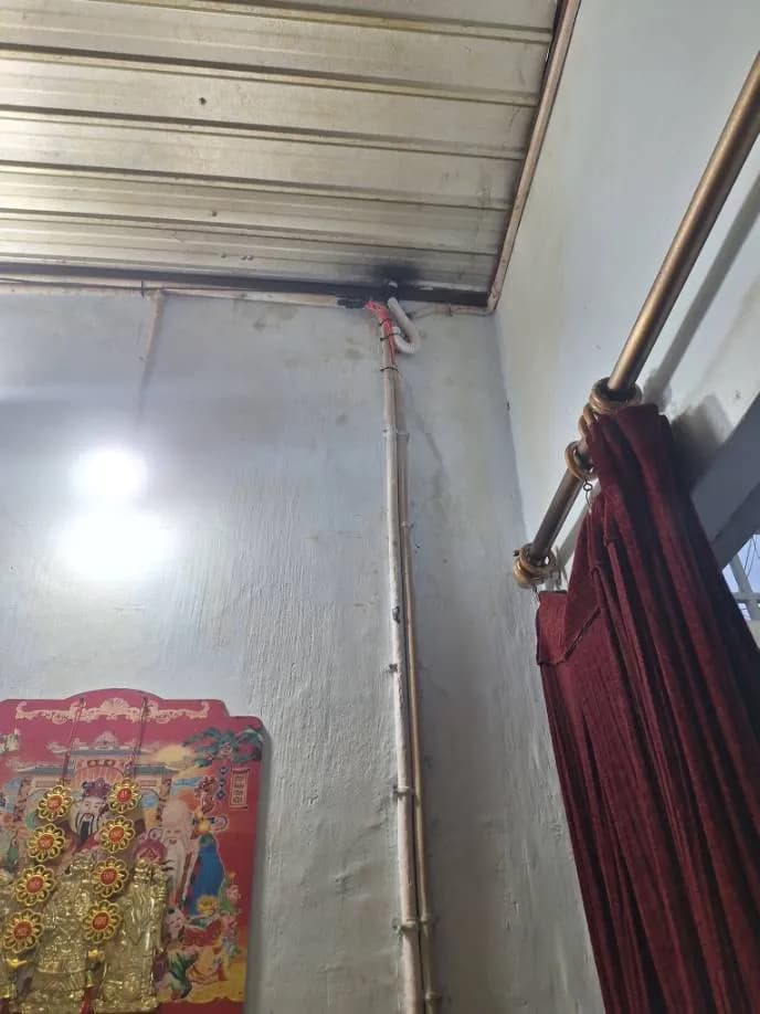 Trước sửa aptomat LS tại Quận 10 — thợ Trần Quốc Đông