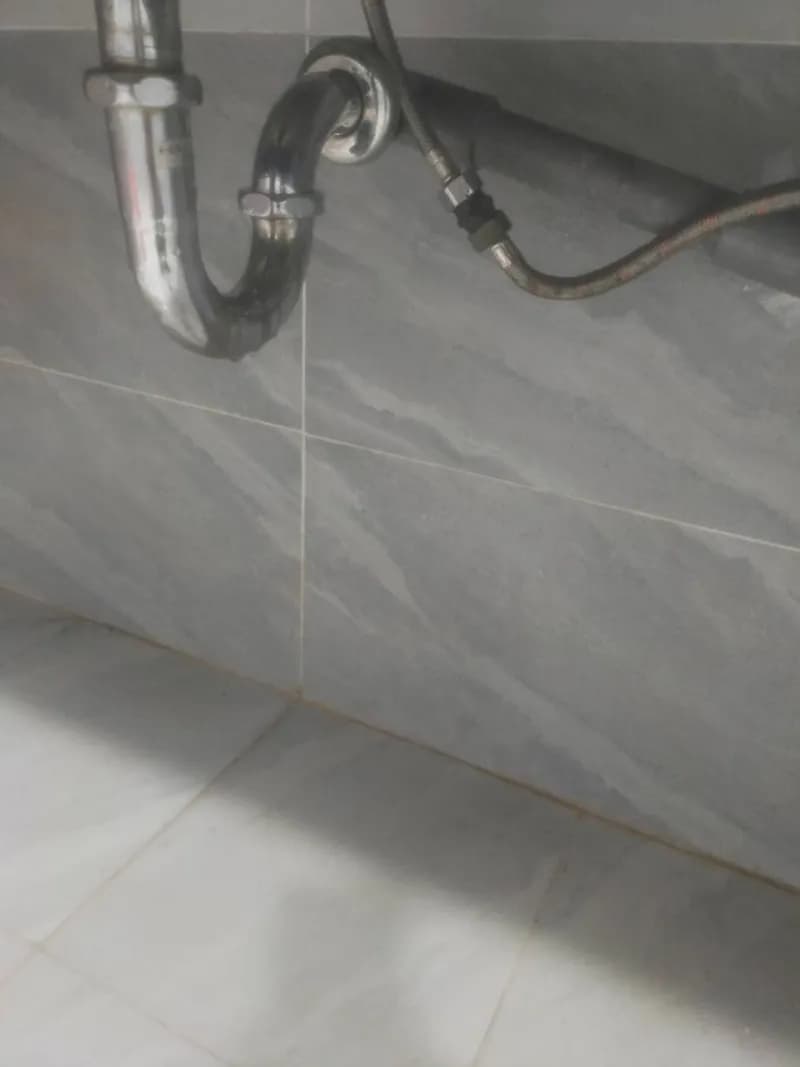 Sau khi hoàn thành sửa lavabo AQUA tại Quận 12 — thợ Dương Oai