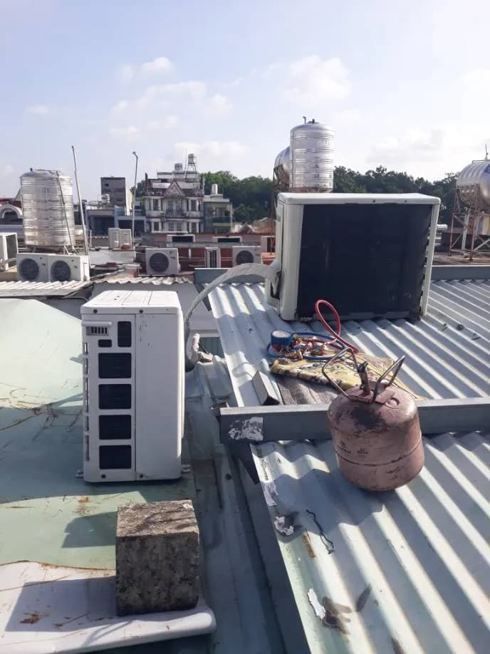 Trước sửa máy lạnh treo tường tại Bình Tân — thợ Đặng Anh Huy