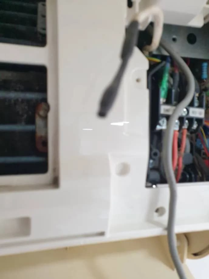 Trước sửa máy lạnh treo tường AQUA tại Thủ Đức — thợ Đặng Anh Huy