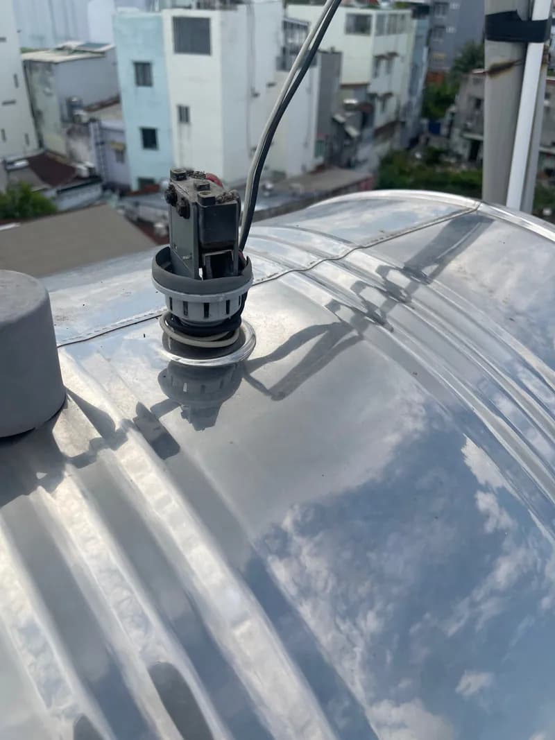 Trước sửa máy bơm nước Panasonic tại Tân Phú — thợ Bùi Văn An
