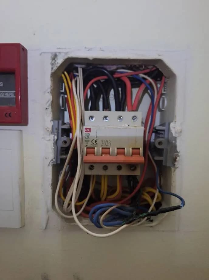 Trước sửa CB LS tại TPHCM — thợ Trần Quốc Đông