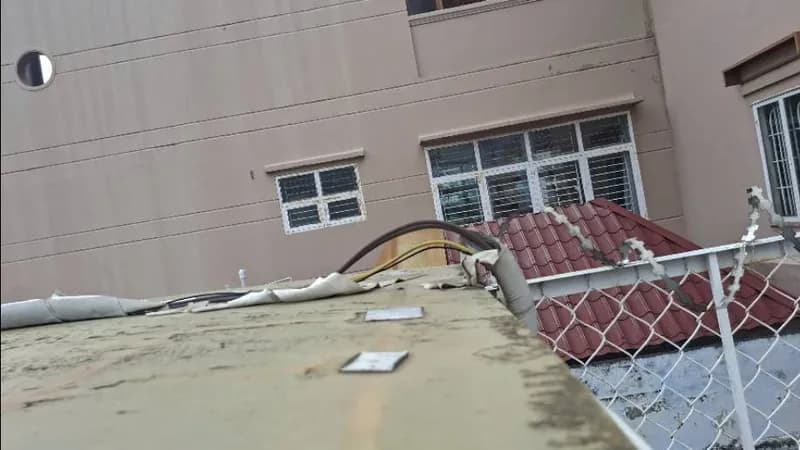 Trước sửa máy lạnh treo tường tại Phú Nhuận — thợ Lê Hữu Lộc