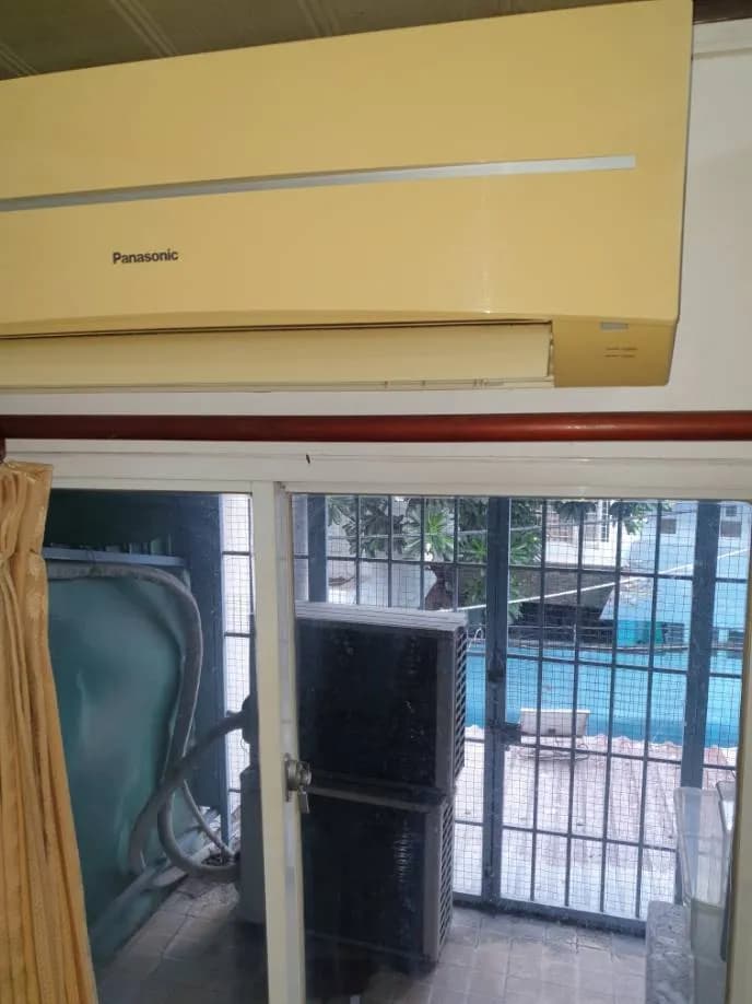 Trước sửa máy lạnh treo tường Panasonic tại Bình Thạnh — thợ Phạm Ngọc Duy