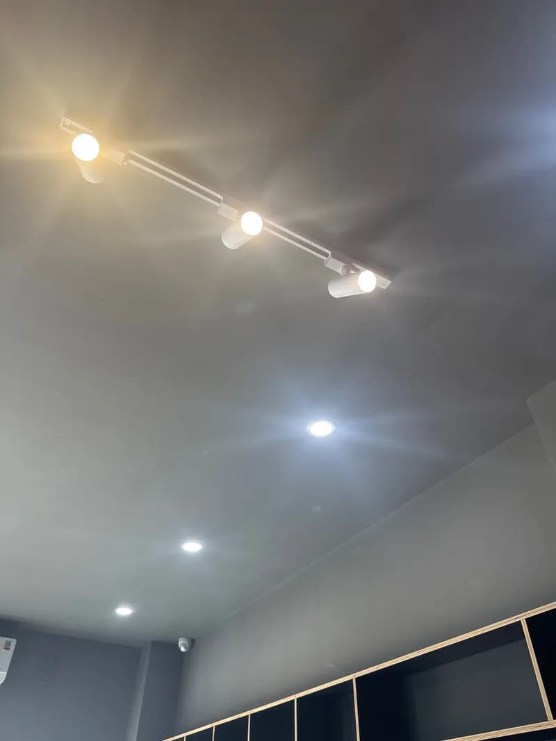 Sau khi hoàn thành sửa đèn LED Philips tại Thủ Đức — thợ Hoàng Anh Tùng (5 sao)