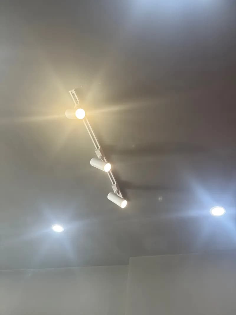 Thay thế dây điện âm tường bị chạm chập tại TPHCM tại Bình Thạnh