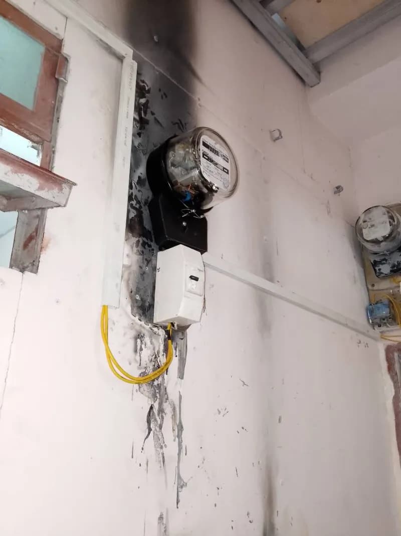Sau khi hoàn thành sửa đồng hồ điện EMIC tại Quận 10 — thợ Đỗ Văn Nhiều (5 sao)