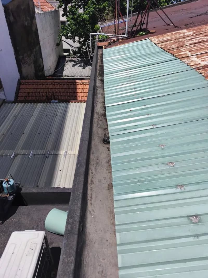 Vệ sinh và chống thấm máng xối mái tôn tại Phú Nhuận tại Phú Nhuận