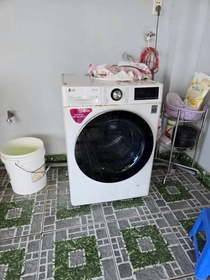 Sau khi hoàn thành sửa máy giặt cửa trước LG tại Bình Tân — thợ Lê Hữu Lộc