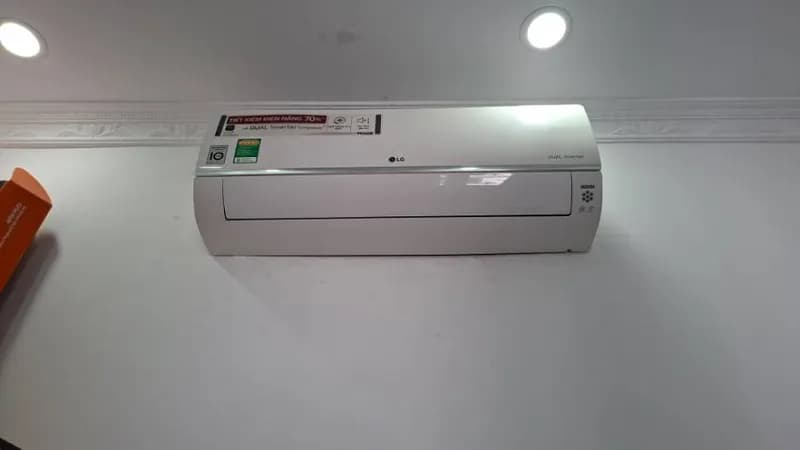 Sau khi hoàn thành sửa máy lạnh treo tường LG tại Bình Tân — thợ Nguyễn Thanh Tiến (5 sao)