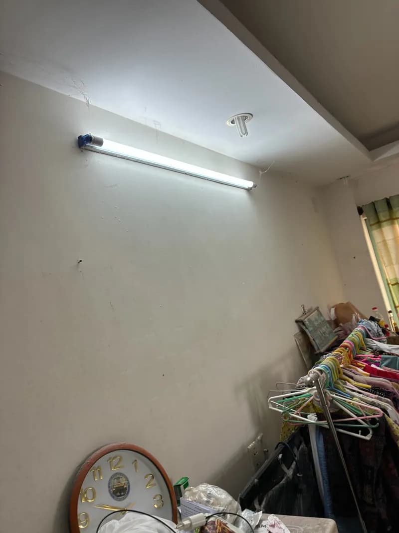 Sau khi hoàn thành sửa đèn tuýp LED Philips tại phường Tân Sơn Nhất, Tân Bình — thợ Dương Oai