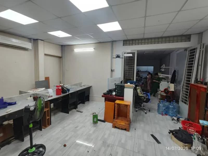 Lắp đặt hệ thống đèn LED văn phòng trọn gói tại TPHCM tại Tân Phú