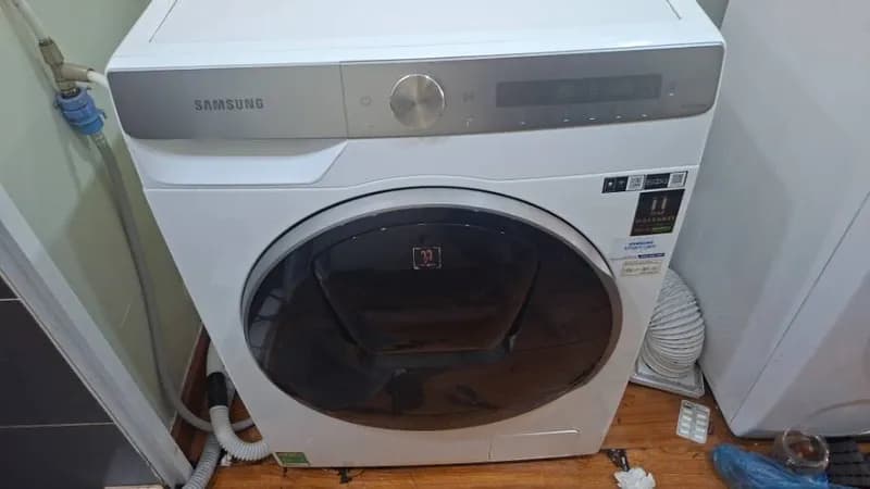 Sau khi hoàn thành sửa máy lạnh và máy giặt Samsung tại phường bàn cờ hcm, Quận 3 — thợ Nguyễn Thanh Tiến
