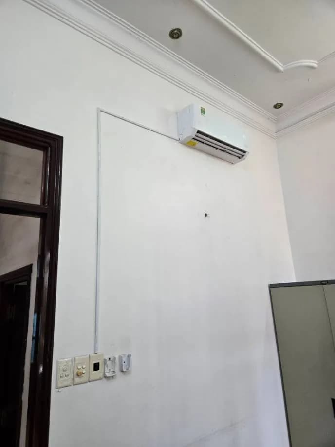Sau khi hoàn thành sửa máy lạnh treo tường tại Thủ Đức — thợ Lê Hữu Lộc