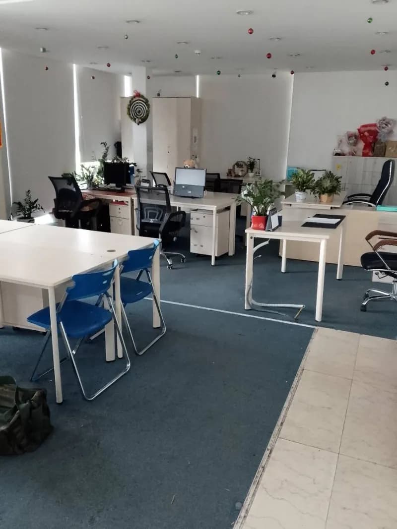 Trước sửa hệ thống ổ cắm điện văn phòng tại Phường Bình Phú, Quận 6 — thợ Đỗ Văn Nhiều