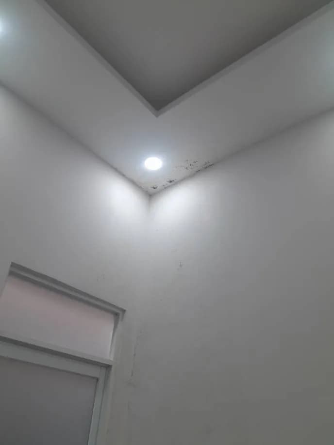 Trước sửa trần thạch cao Nippon tại xã Hóc Môn HCM, Hóc Môn — thợ Bùi Văn Bảo