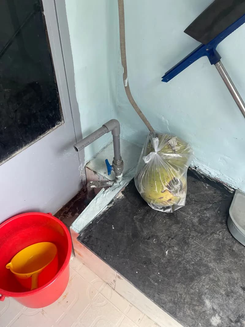 Thay van khóa nước rò rỉ tại bếp khu vực Quận 12 tại Quận 12